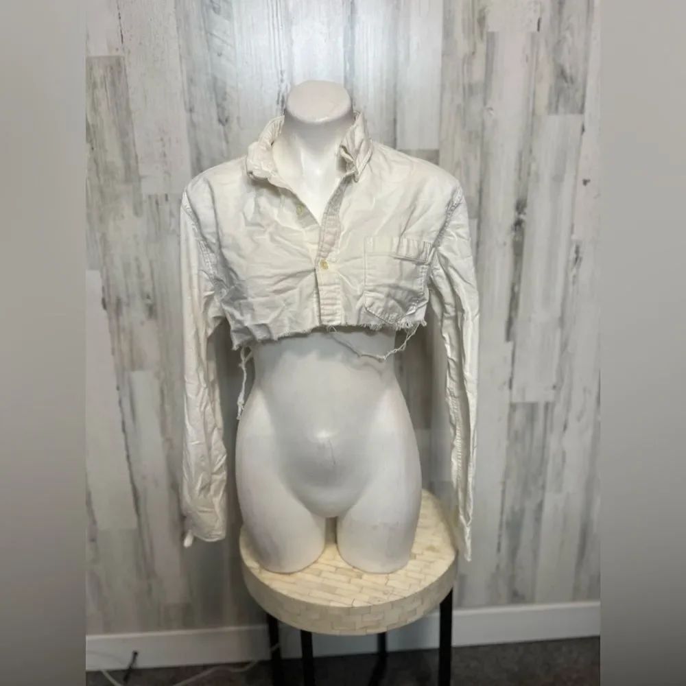 Sonoma White Denim Cropped Shirt Jacket Womens Medium Raw Hem Long Sleeve